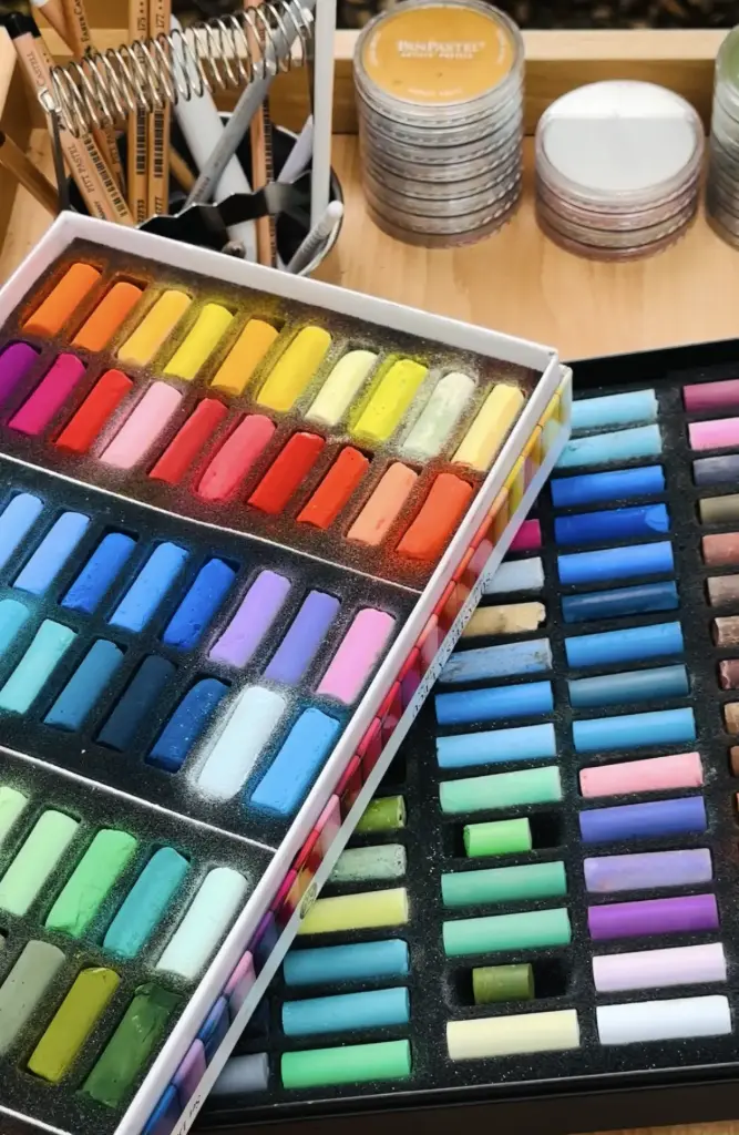 Pastel Drawing (Mondays 11:00 AM - 1:00 PM)